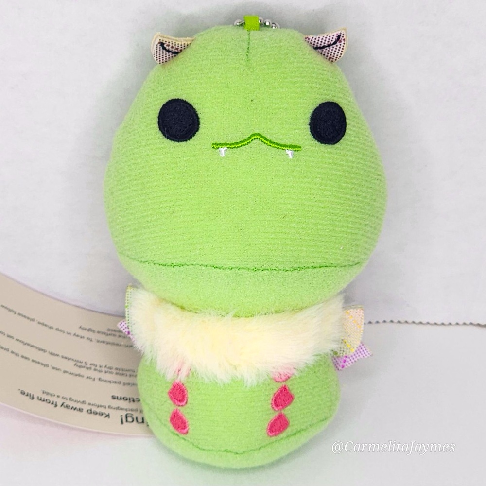 MEWAII 🦋 Mothman Glow In The Dark Mini Bouncy Bouncy Plush Keychain NWT